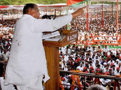 sp general secretary resigns 