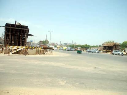 Subhash chowk in Gurgaon is cause of accidents