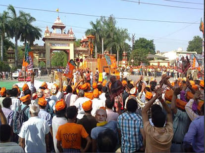 bjp and administration in conflict in varanasi