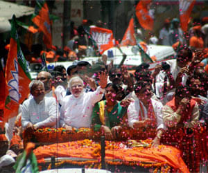 political role reversal for bjp and aap in varanasi over 