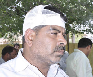 silver and cash looted in faridabad