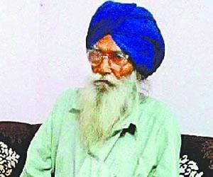 110 Years Old Voter Mehar Singh