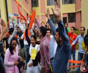 ABVP protest againest fee hike