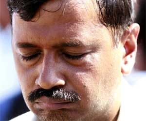 bjp delhi chief dr harshvardhan attacks on aap chief arvind kejriwal