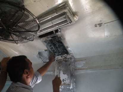 explosion in jansewa express