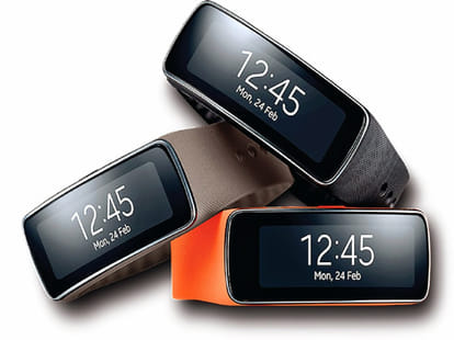 smartphone conected with smartwatch