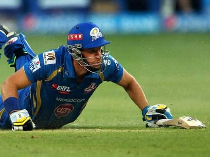 mumbai beat rcb by 19 runs