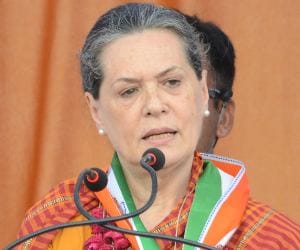 sukhbir alligade sonia gandhi on hsgpc issue