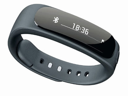 smartphone conected with smartwatch