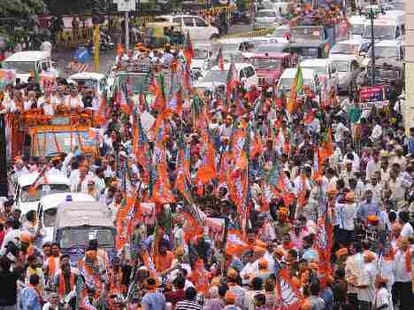Preparation on peak for Modis grand welcome