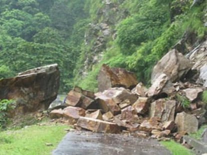 land subsidence has occured in Kinnaur