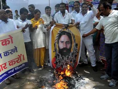 Protest by Dalit Samaj against Baba Ramdev