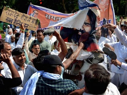 allegation on baba ramdev