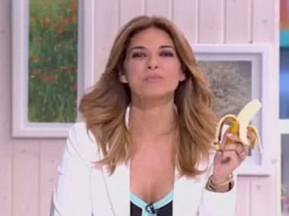 banana goes viral after Dani Alves