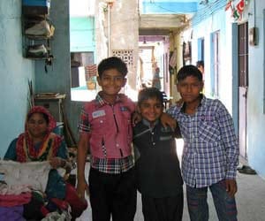 gujrati muslims feel better out side of gujrat?