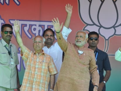 Shahnawaz Hussain alleges sp