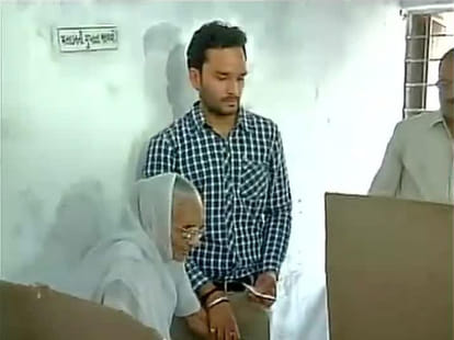 modi mother says he will be prime minister 