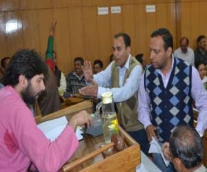 MC councilor does not come to meeting in time