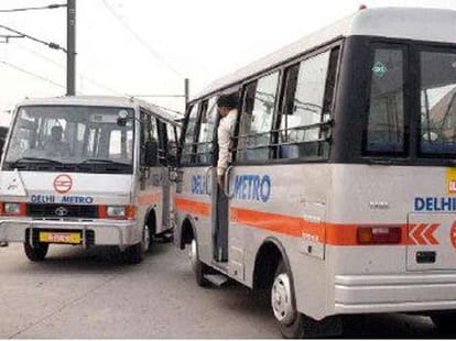 delhi metro feeder bus service starts from may