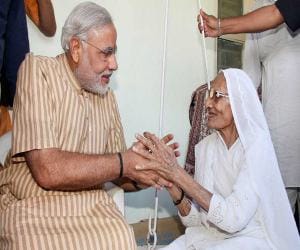 modi mother says he will be prime minister 