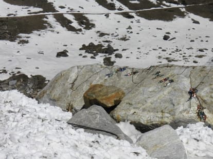 chardham yatra road is bad