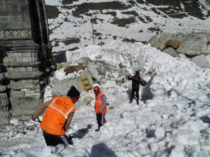 chardham yatra road is bad