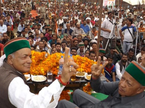 virbhadra singh targrted Modi, Dhumal 