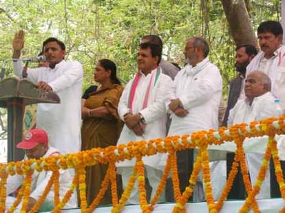 sp breaks eighty five district units