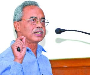 Economic Advisory Council Member Prof Puleen about Narendra Modi