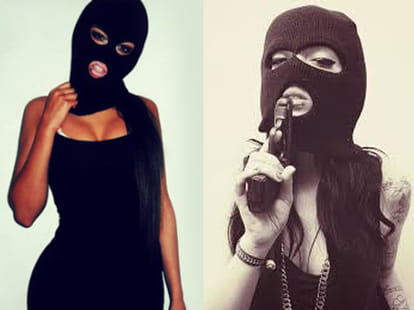 Two girls robbed the bank official's home