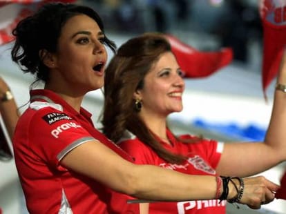 Preity Zinta twitt on Mothers Day