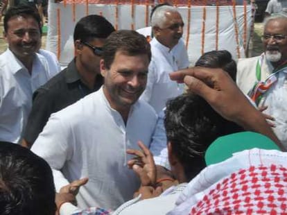 amethi creates last minute jitters for rahul gandhi
