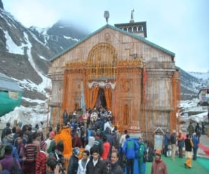 kedarnath temple will open on 24 april.