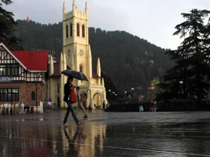 heavy snowfall in himachal.