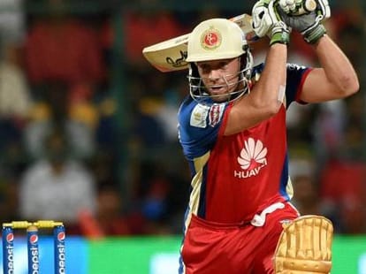 ms dhoni and sehwag praised maxwell