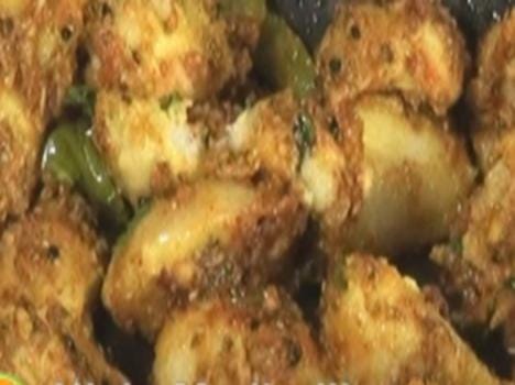 How to make Achari Arbi recipe
