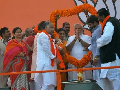 varun gandhi contesting against the royal family of sultanpur