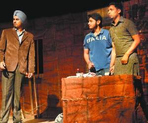 Natak Manchan at Punjab Kala Bhawan