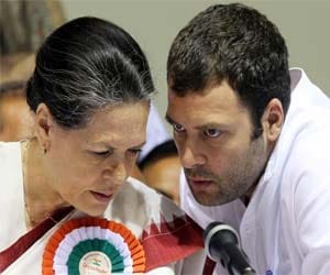 amethi creates last minute jitters for rahul gandhi