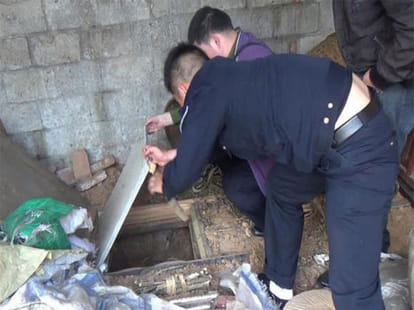 husband locks wife under cellar