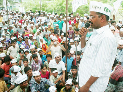 Kejriwal attacks on BJP on forming gov in Delhi