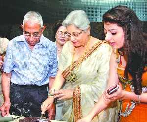 Chandigarh First Beauty Parlour Owner Sulochana Interview