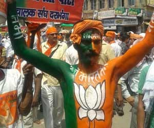 bjp mla resign from up assembly
