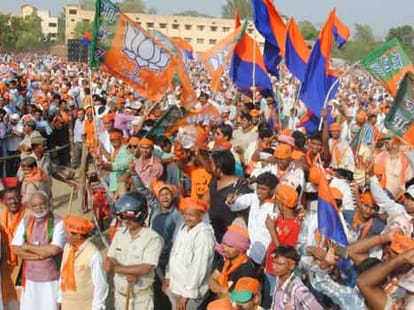 uttarakhand leader did not go varanasi