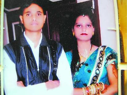 Young Man Suicide with Pragnent Wife