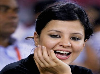 Dhoni Became a father of daughter 