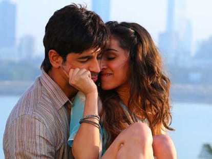 shraddha kapoor have affair with aditya?