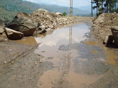 chardham yatra road is bad