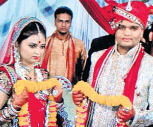 Bhopal: Bride shot dead at wedding by jilted lover