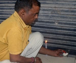 Krishna Market Shopkeepers Protest Against Booth Sealing